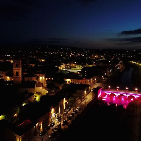 Hotel Le Mura Foligno Esterno foto