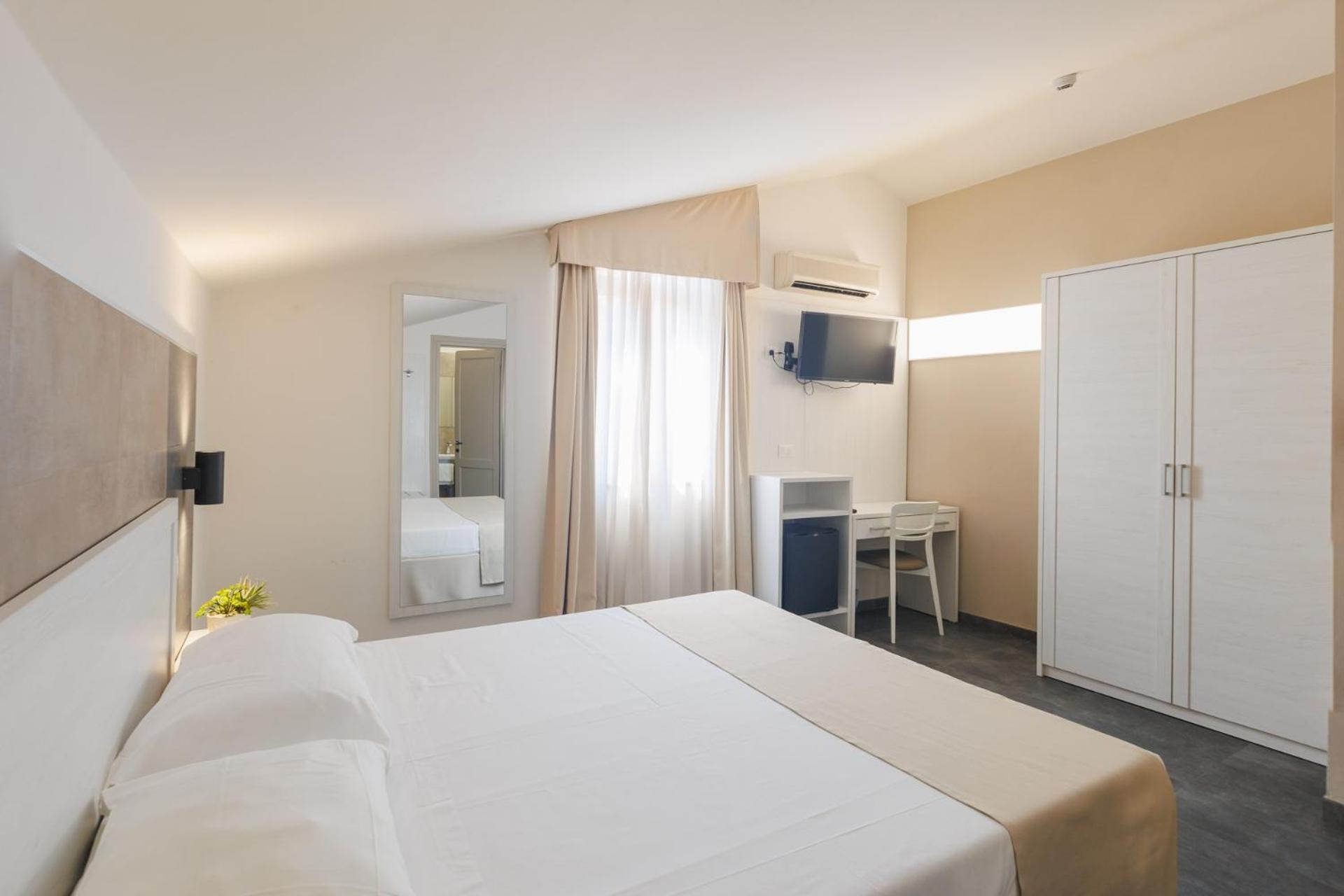 Hotel Le Mura Foligno Esterno foto