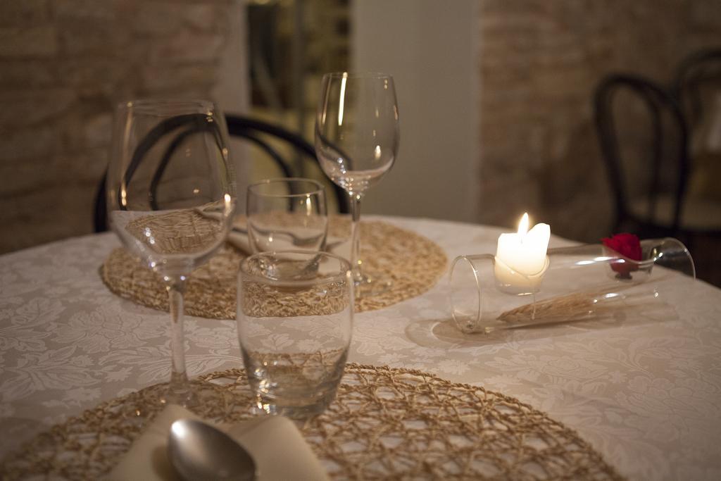 Hotel Le Mura Foligno Esterno foto